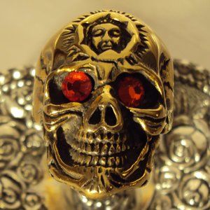 Skull, Gold Tone, Red Burning Red Eyes Ring.